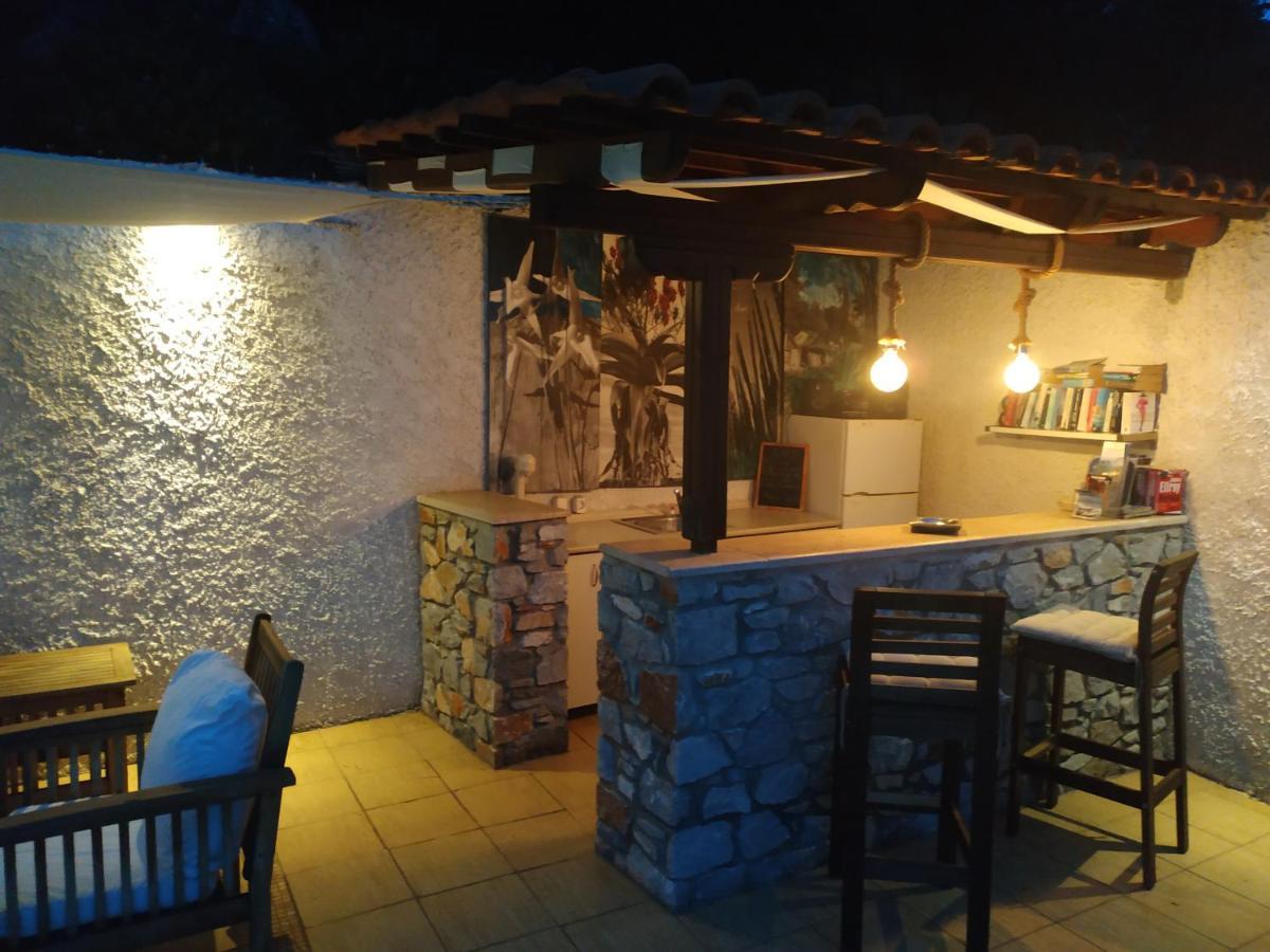 Skiathos Garden Cottages エクステリア 写真