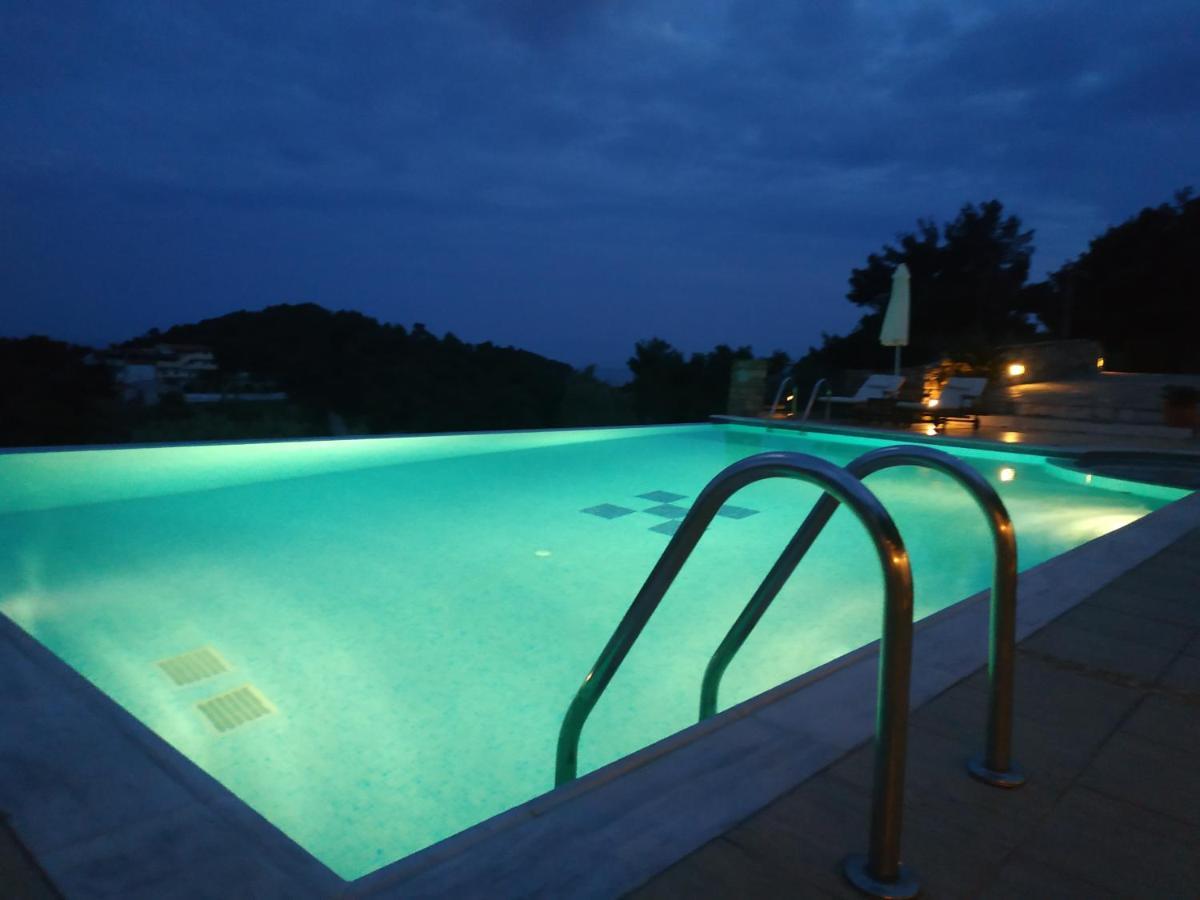 Skiathos Garden Cottages エクステリア 写真